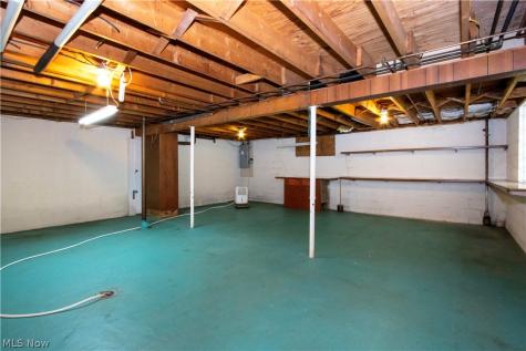 948 Portage Road Wooster OH 44691