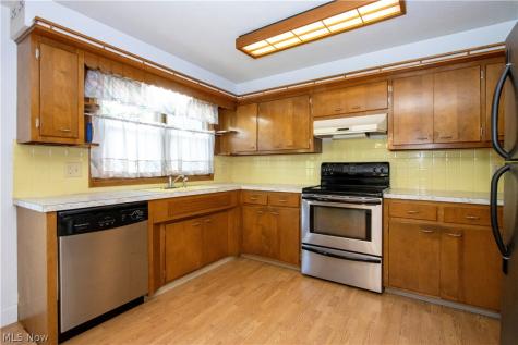 948 Portage Road Wooster OH 44691
