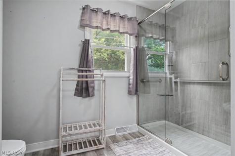 508 Loomis Avenue Cuyahoga Falls OH 44221
