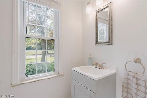 14721 S Woodland Road Shaker Heights OH 44120