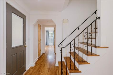 14721 S Woodland Road Shaker Heights OH 44120