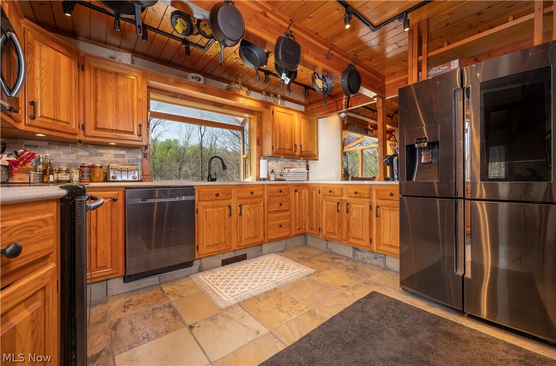 4073 Metzger Hill Road SW Stone Creek OH 43840