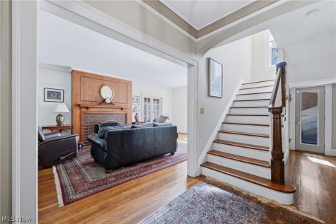 2692 Colchester Road Cleveland Heights OH 44106