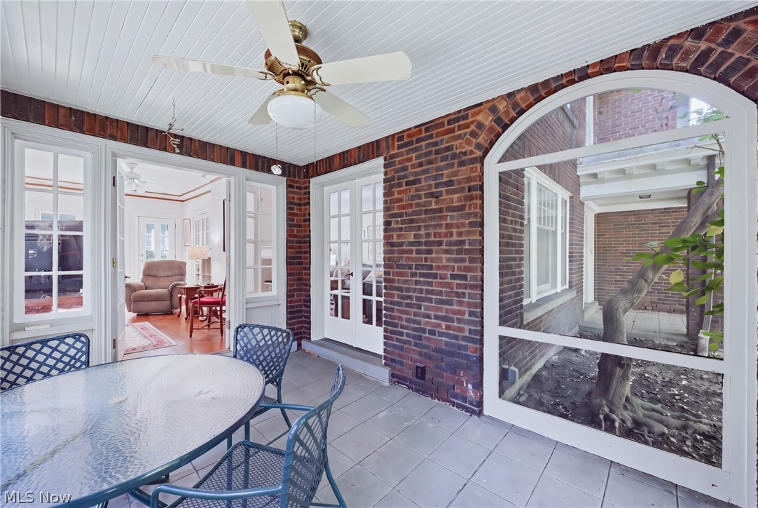 2692 Colchester Road Cleveland Heights OH 44106