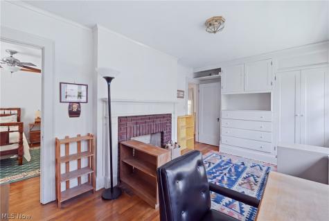 2692 Colchester Road Cleveland Heights OH 44106