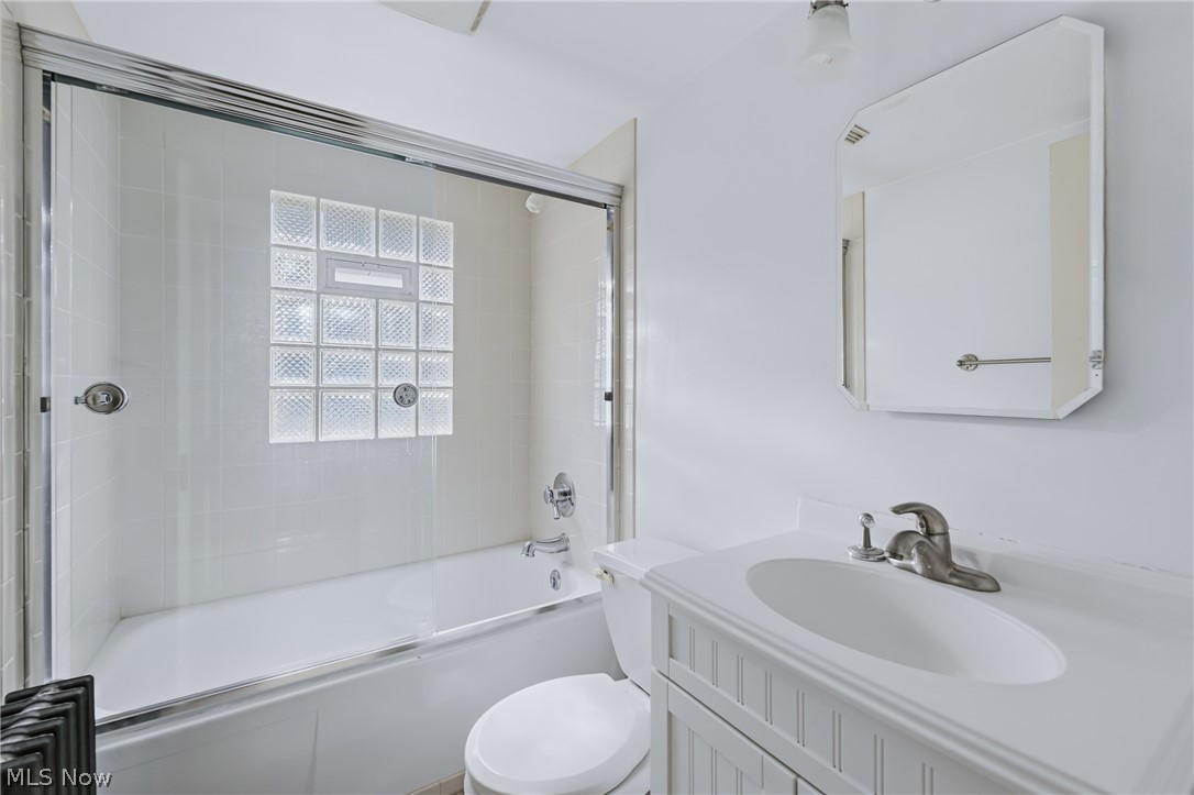 2692 Colchester Road Cleveland Heights OH 44106