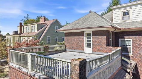 2692 Colchester Road Cleveland Heights OH 44106