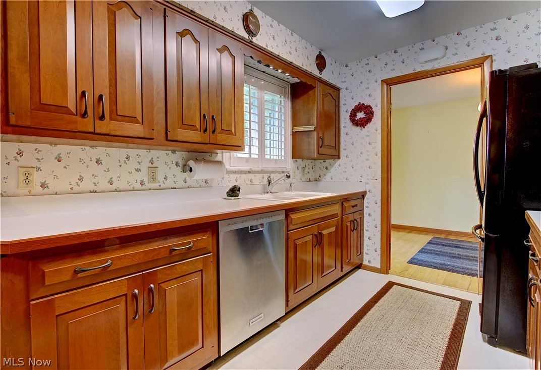 5265 Evergreen Drive North Olmsted OH 44070