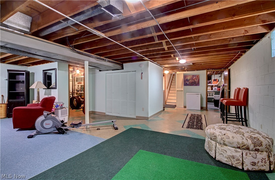 5265 Evergreen Drive North Olmsted OH 44070
