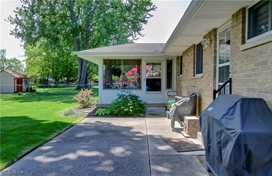 5265 Evergreen Drive North Olmsted OH 44070