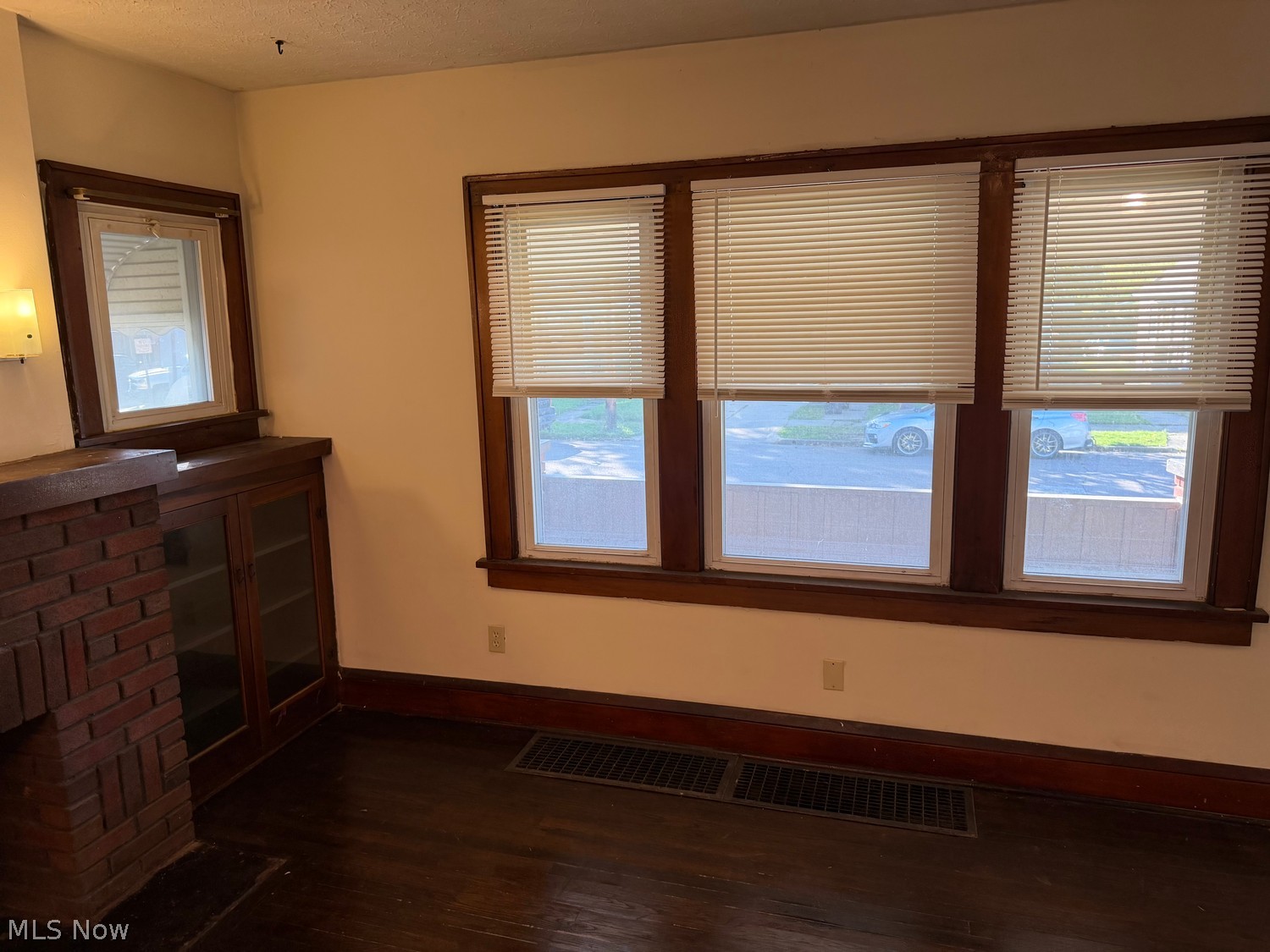 1411 Dietz Avenue Akron OH 44301