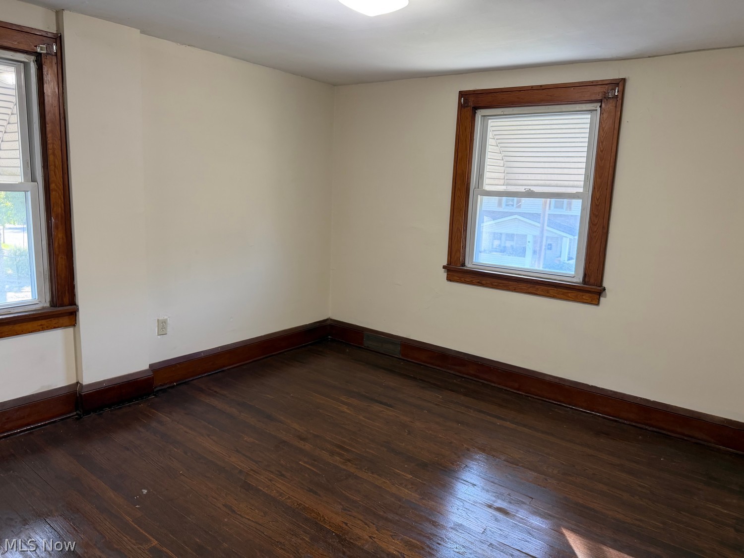 1411 Dietz Avenue Akron OH 44301
