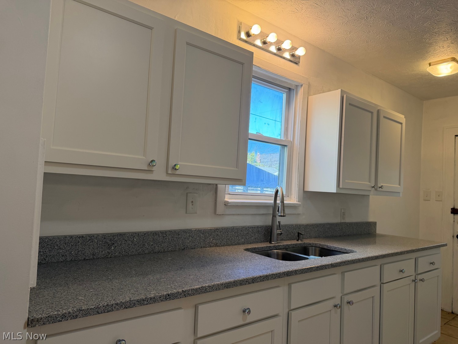 1411 Dietz Avenue Akron OH 44301