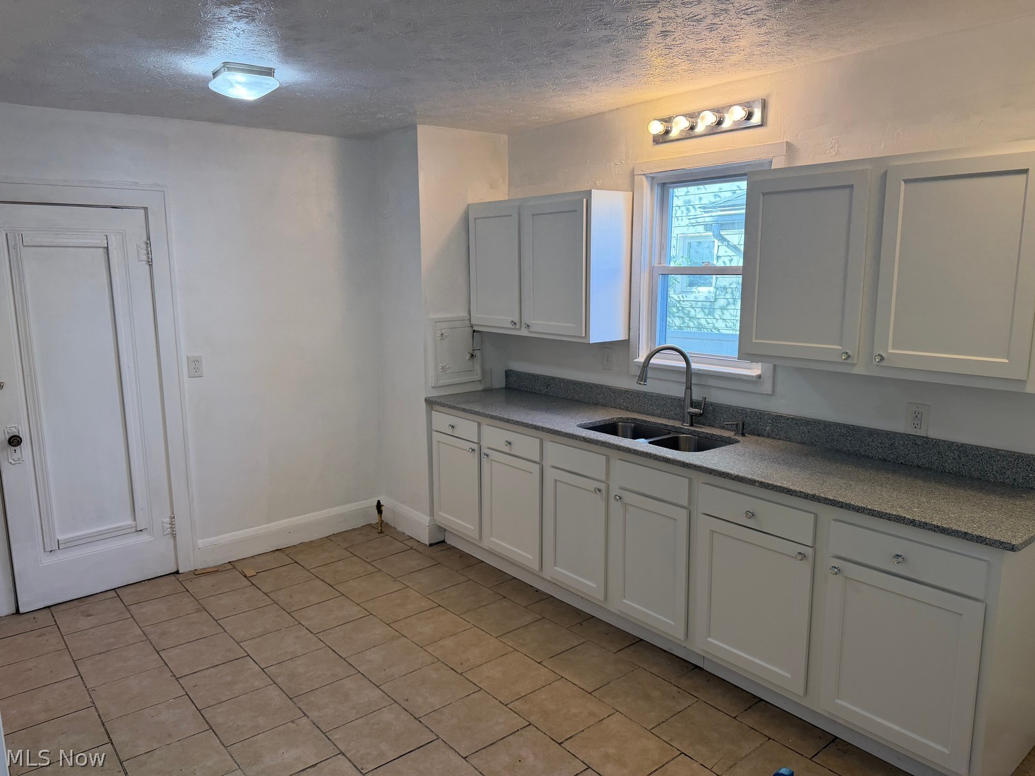 1411 Dietz Avenue Akron OH 44301