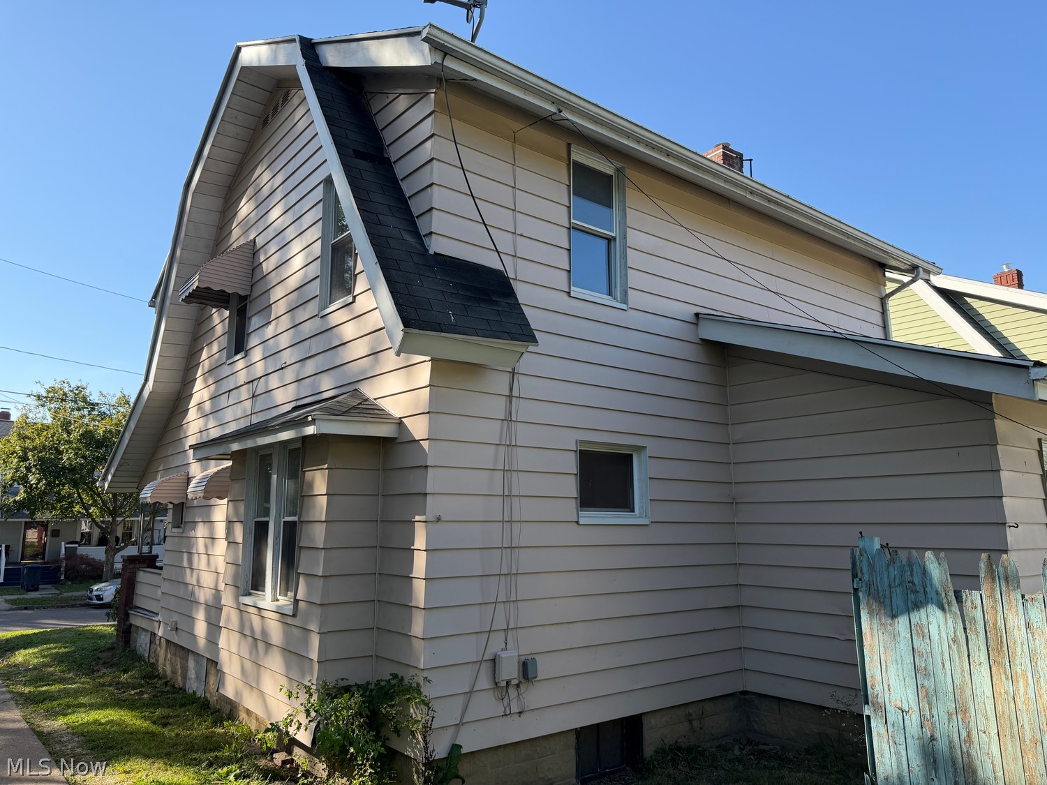 1411 Dietz Avenue Akron OH 44301