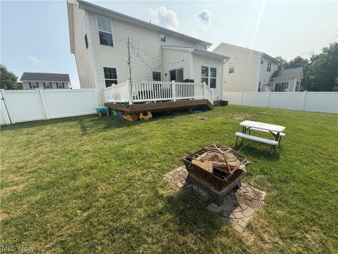 859 Arbor Trails Drive Macedonia OH 44056