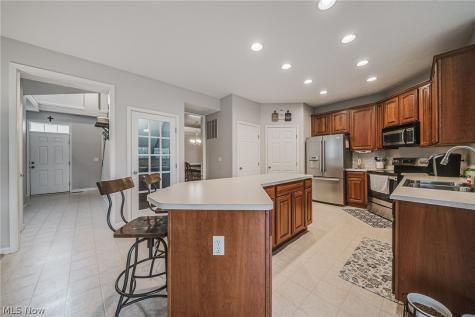 6160 W Breezeway Drive North Ridgeville OH 44039