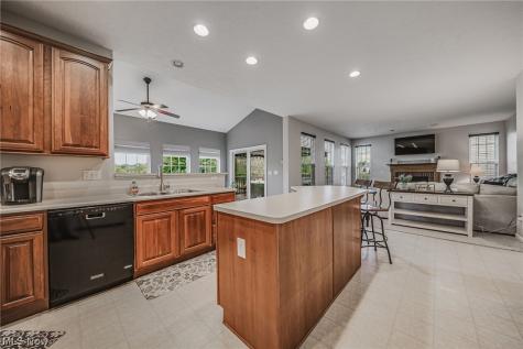 6160 W Breezeway Drive North Ridgeville OH 44039