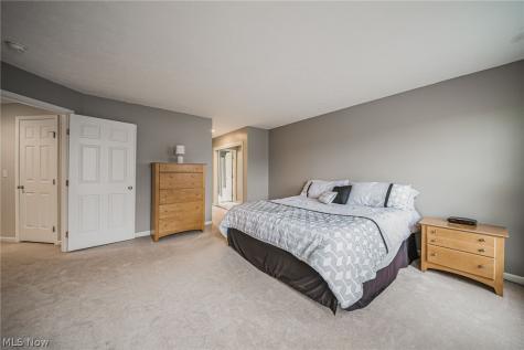 6160 W Breezeway Drive North Ridgeville OH 44039