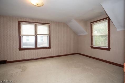 759 Golfview Avenue Youngstown OH 44512