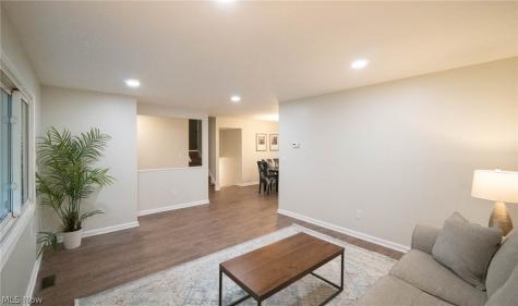 7499 Harding Street Mentor OH 44060