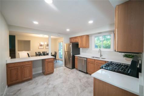 7499 Harding Street Mentor OH 44060