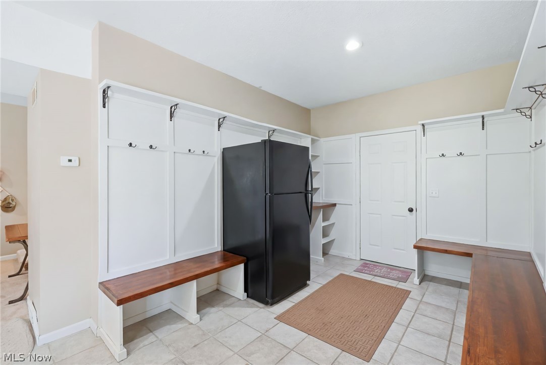 3645 Hunters Hill Poland OH 44514