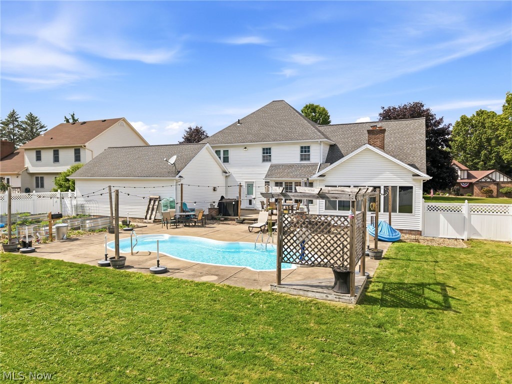 3645 Hunters Hill Poland OH 44514