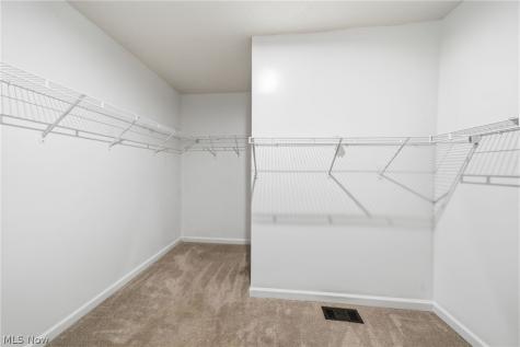 2664 Himelrigh Boulevard Barberton OH 44203
