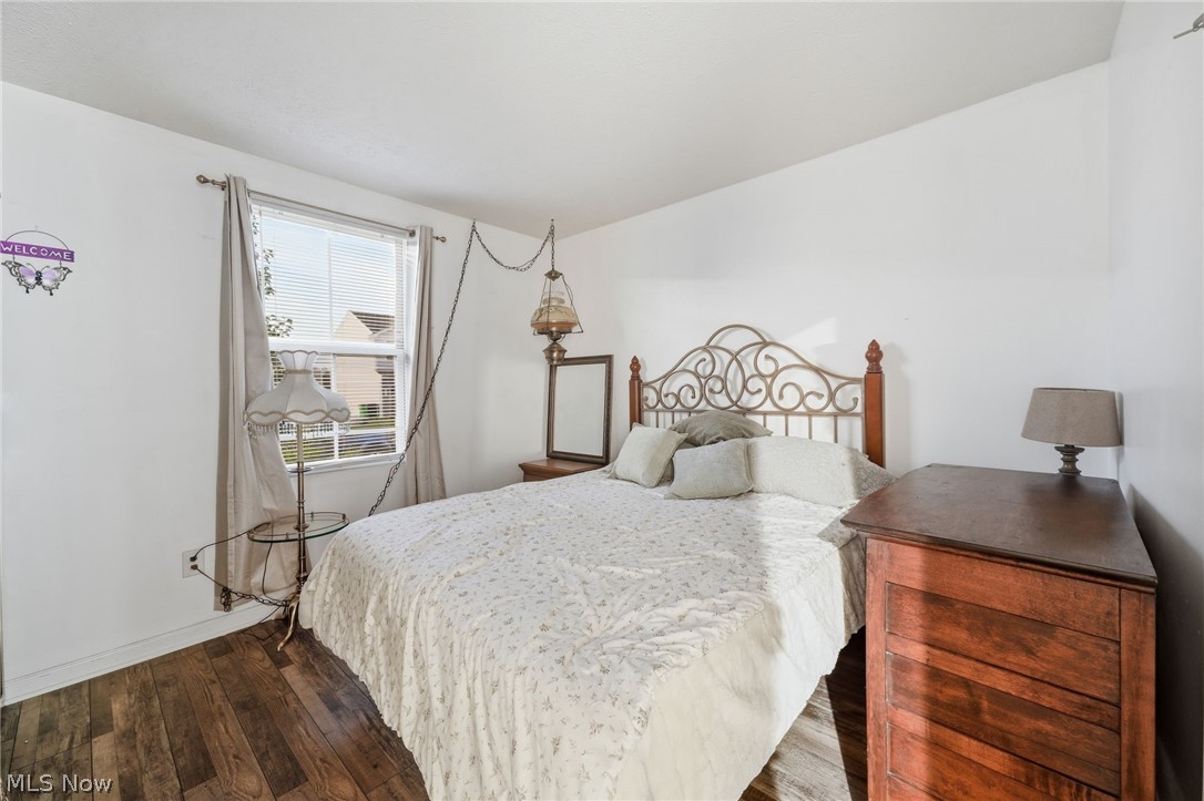 2664 Himelrigh Boulevard Barberton OH 44203