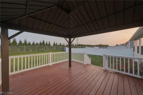 2664 Himelrigh Boulevard Barberton OH 44203