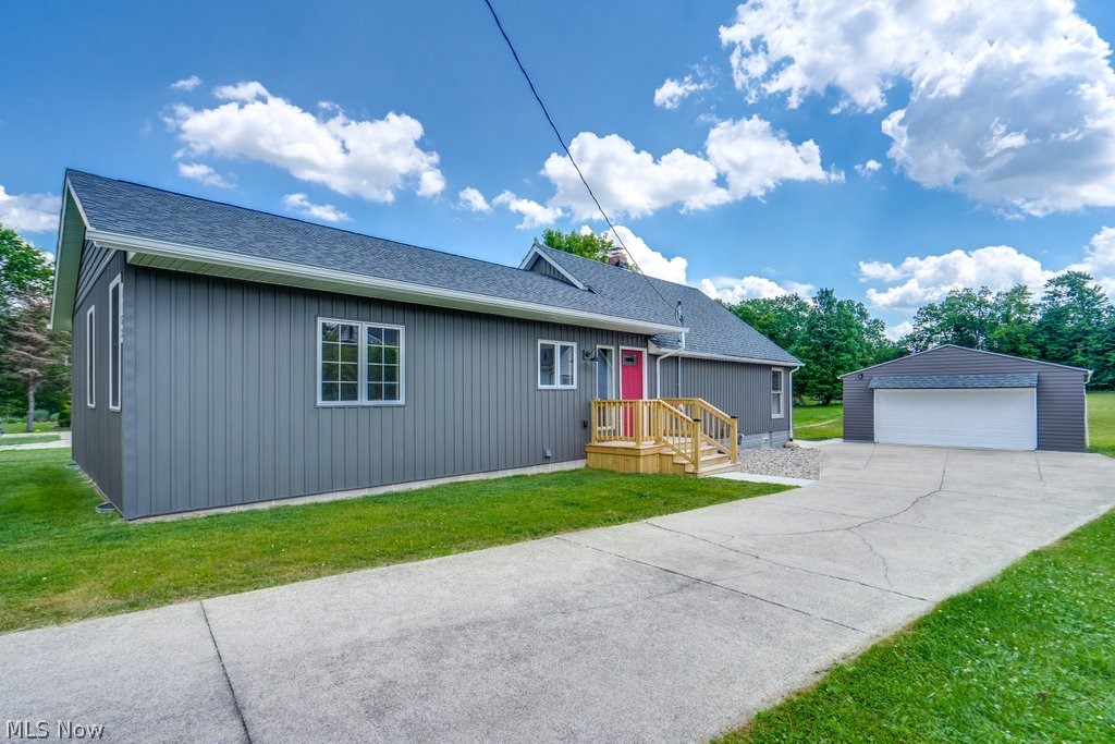 1182 Eastwood Avenue Tallmadge OH 44278