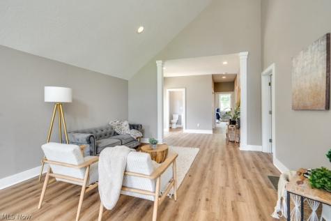 1182 Eastwood Avenue Tallmadge OH 44278