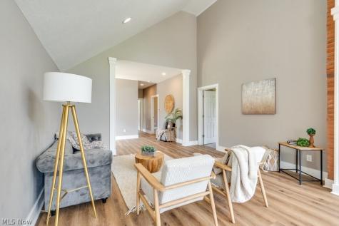 1182 Eastwood Avenue Tallmadge OH 44278