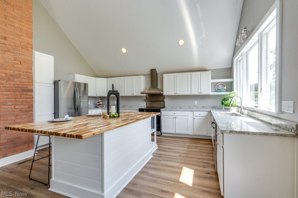 1182 Eastwood Avenue Tallmadge OH 44278