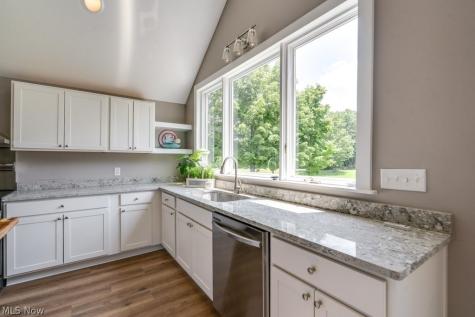 1182 Eastwood Avenue Tallmadge OH 44278