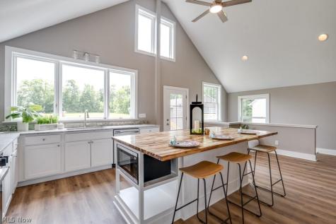 1182 Eastwood Avenue Tallmadge OH 44278