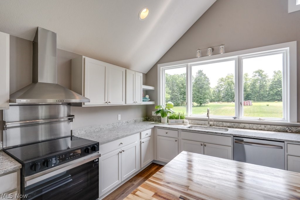 1182 Eastwood Avenue Tallmadge OH 44278