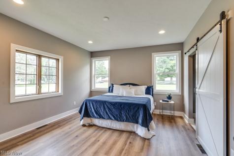 1182 Eastwood Avenue Tallmadge OH 44278