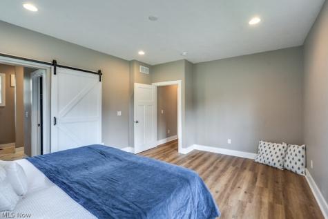 1182 Eastwood Avenue Tallmadge OH 44278