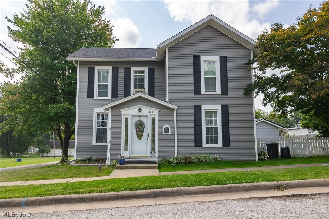 203 E Wood Street Shreve OH 44676