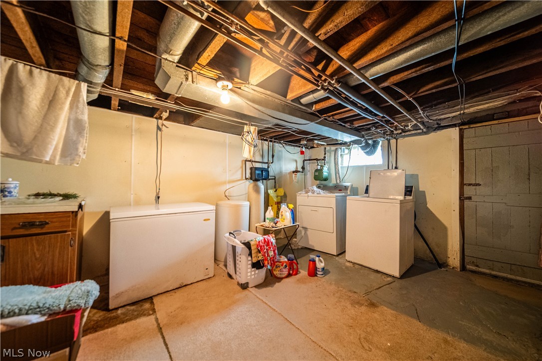 203 E Wood Street Shreve OH 44676