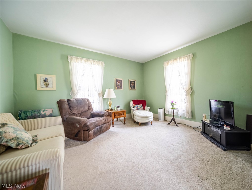 203 E Wood Street Shreve OH 44676