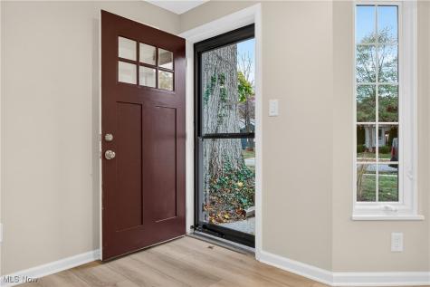 27419 Donald Drive Bay Village OH 44140