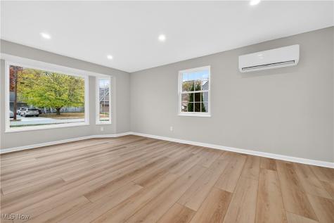 27419 Donald Drive Bay Village OH 44140