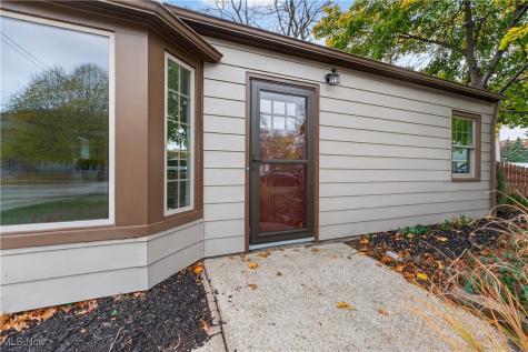 27419 Donald Drive Bay Village OH 44140