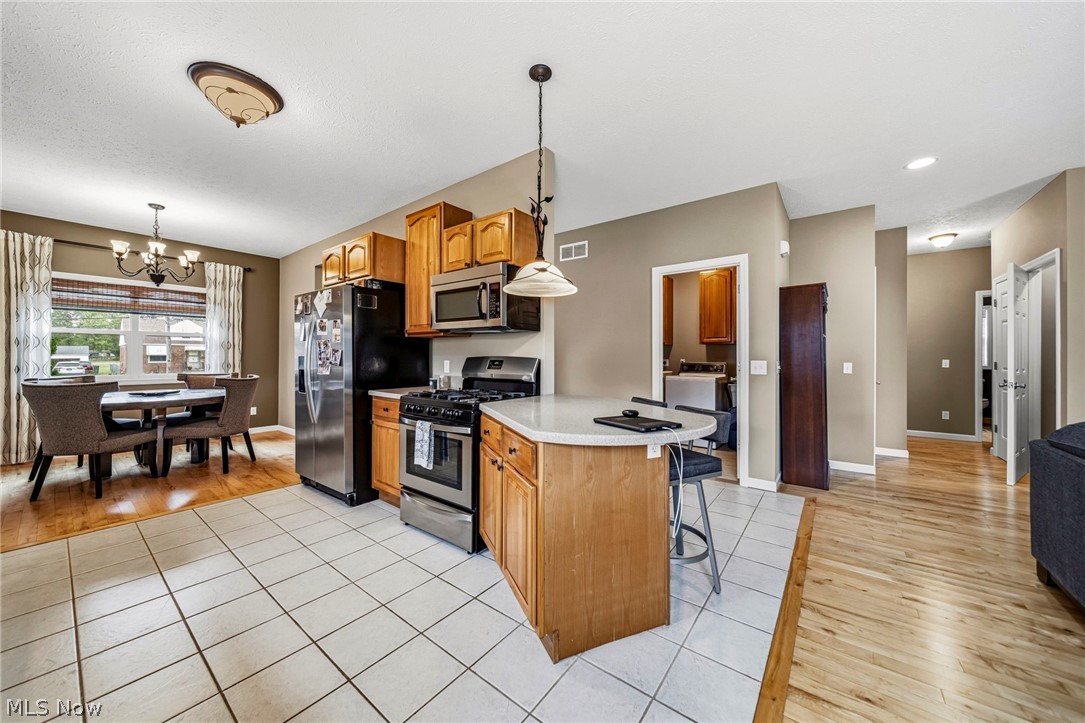 1860 Rockefeller Road Wickliffe OH 44092