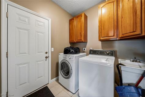 1860 Rockefeller Road Wickliffe OH 44092