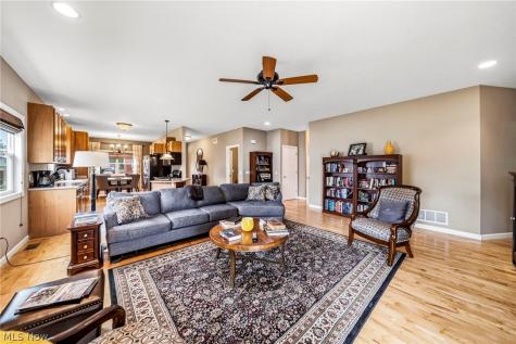 1860 Rockefeller Road Wickliffe OH 44092