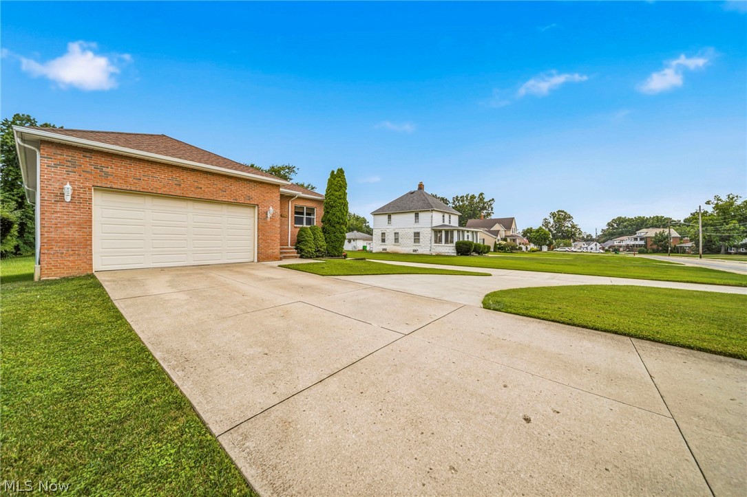 1860 Rockefeller Road Wickliffe OH 44092